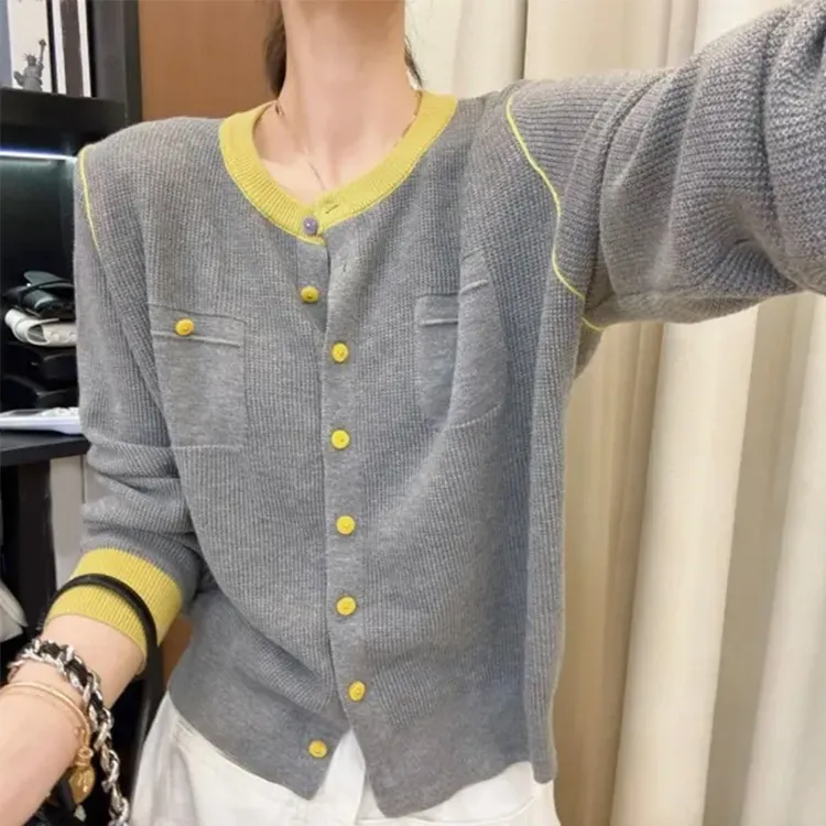 拼色开衫女2025春季新款设计感时尚百搭洋气减龄圆领针织衫上衣潮
