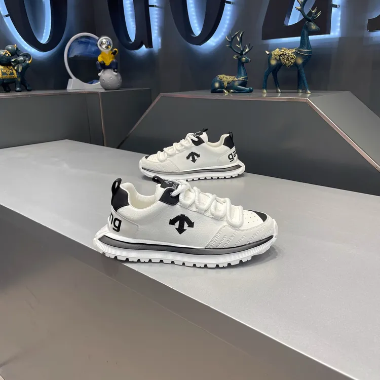 【香港Npkp&Shoes官方正品】新款厚底透气舒适百搭跑步运动休闲男鞋