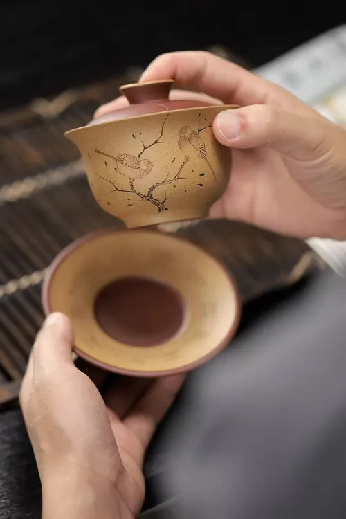 通转刻绘文人雅器紫砂盖碗