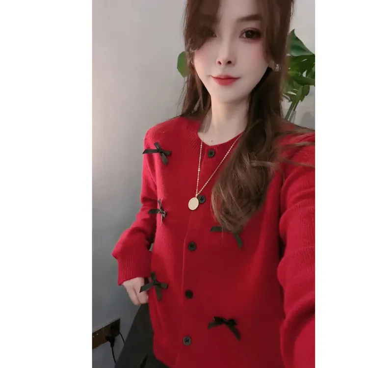 跨年新年红色蝴蝶结毛衣开衫女秋冬外穿宽松慵懒风高级感针织外套