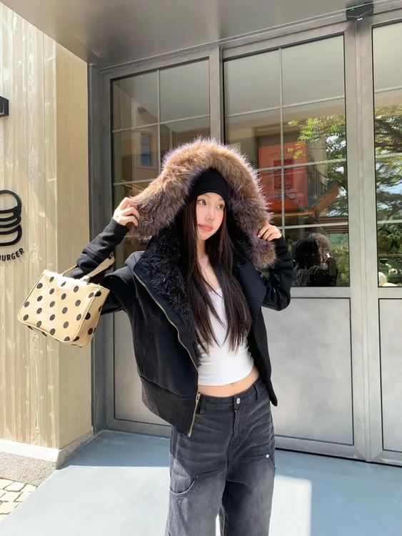 番茄妹妹Tomatosister秋冬季新款连帽毛领斜襟毛绒内胆棉服外套女