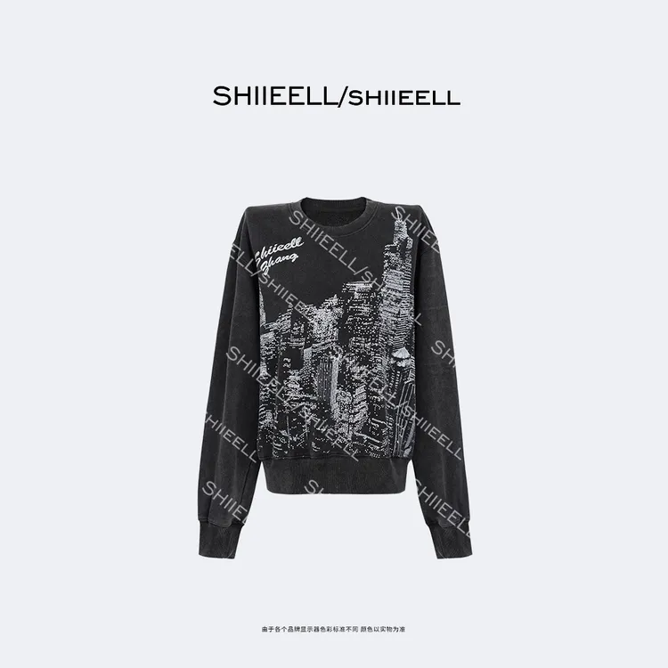SHIIEELL【夜景日记】设计感棉质品牌爆闪贴钻圆领正肩卫衣Z1139