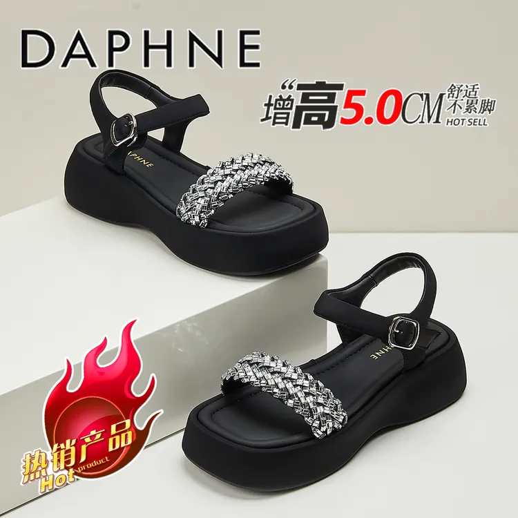 达芙妮一字带厚底凉鞋女士2025夏季新款时尚钻条高级感休闲沙滩鞋