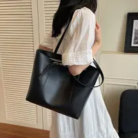 大容量复古包包女新款高级百搭单肩腋下包上班通勤简约学生托特包