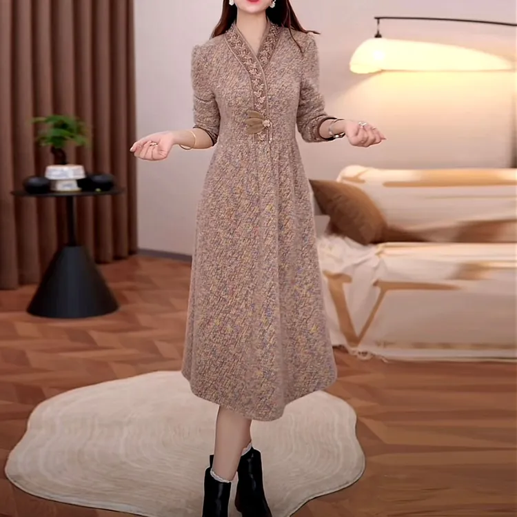 雪花绒新中式加厚连衣裙2025秋冬新款修身减龄洋气国风长袖打底裙