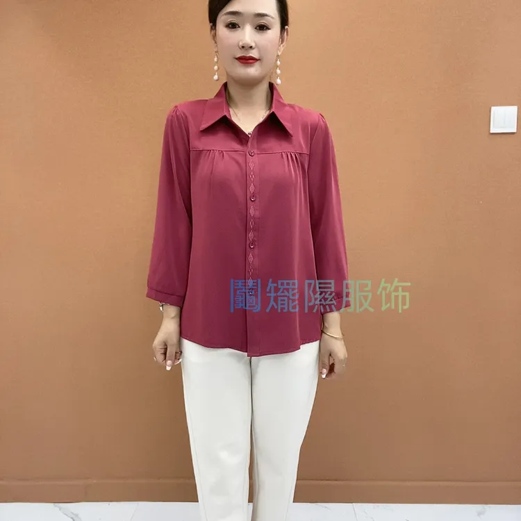 2026春季新款时尚中年方领洋气纯色遮肚显瘦气质妈妈小衫