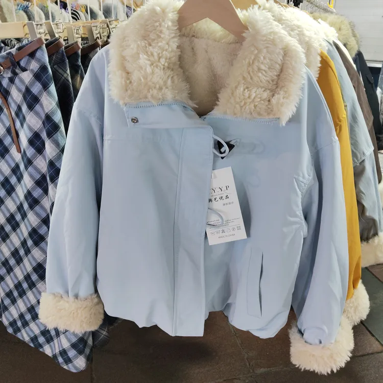 常规长袖加绒加厚款翻领纯色小个子微胖短外套女保暖百搭冬季韩版