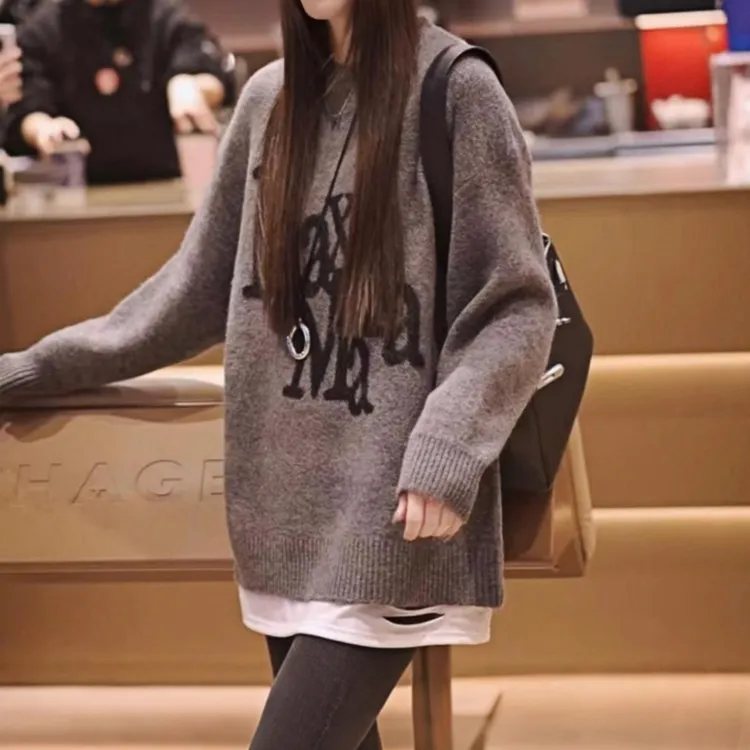 中长款灰色毛衣女款秋冬2025新款大码胖MM宽松洋气独特针织上衣