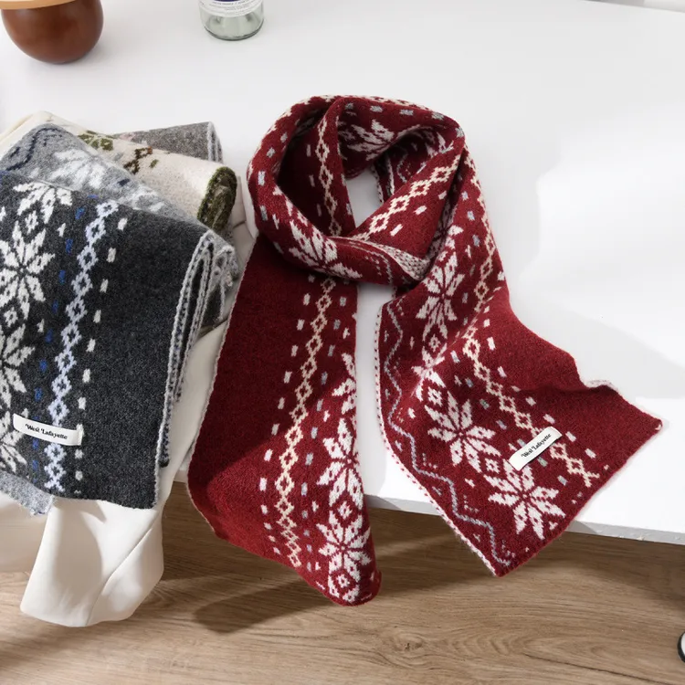 韩系复古费尔岛风雪花提花针织围巾女秋冬高级感保暖防寒百搭围脖