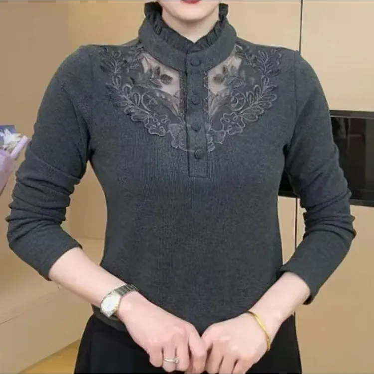 加厚花边领设计镂空百搭气质显瘦女长袖小衫时尚百搭打底衫2580