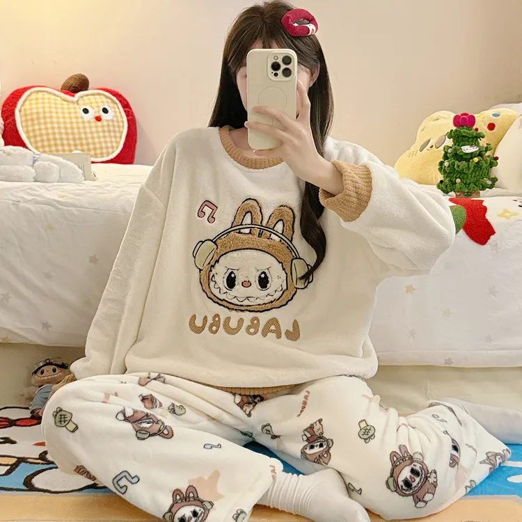 睡衣女款2025新款秋冬季加厚加绒法兰绒甜美可爱可外穿家居服套装