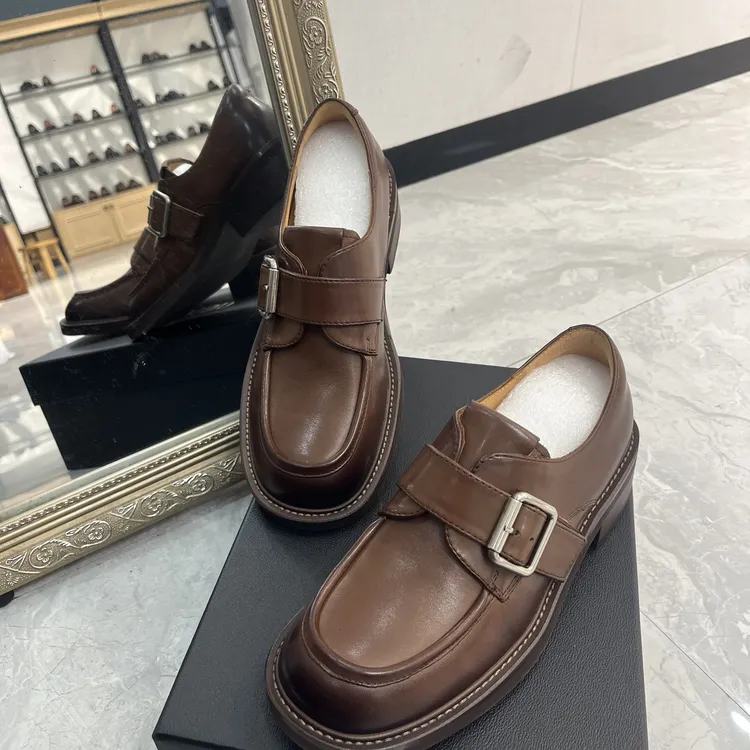 UGVV方头复古乐福鞋真皮显瘦百搭粗跟圆头小皮鞋舒适25A003-12