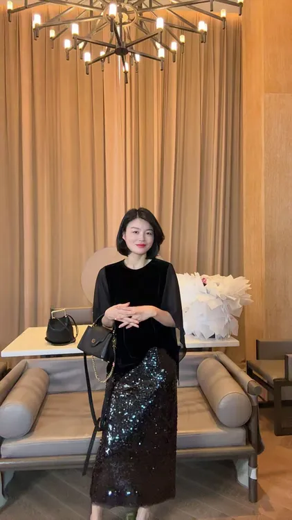 TANTAN  真丝丝绒气质斜裁拼接网纱T恤1934