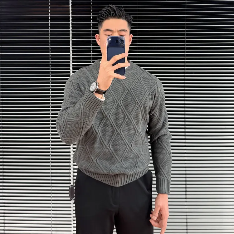 品质圆领秋冬纯色保暖毛衣针织衫痞帅个性提花毛衣男士打底衫男