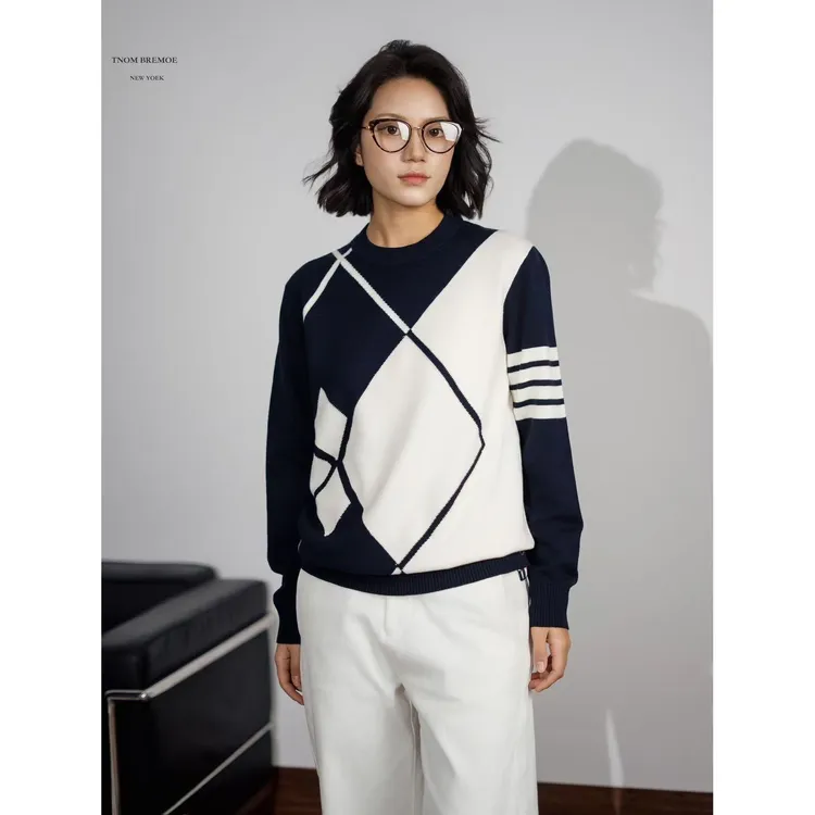 【TNOM BREMOE】男女同款菱形格针织衫套头撞色拼接时尚百搭圆领