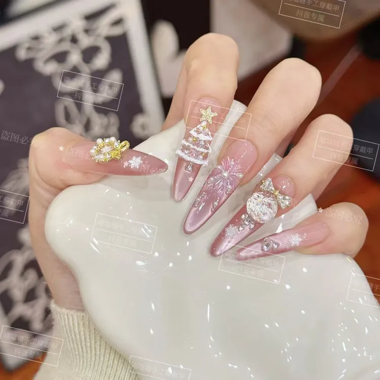 【水晶·圣诞树 8】纯手工穿戴甲显白高级感猫眼温柔纯欲爆闪款美甲