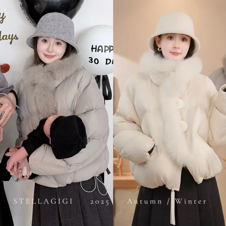 SG / 郭幂幂 回归首播 高定90白鸭绒狐狸毛羽绒服WT-20253000