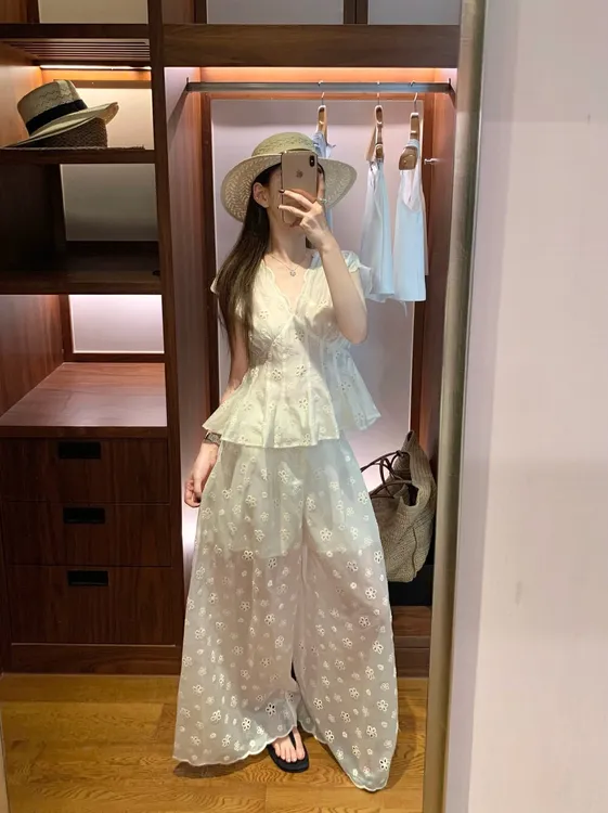 高级感洋气女装套装夏季小众时髦气质小香风收腰上衣阔腿裤两件套