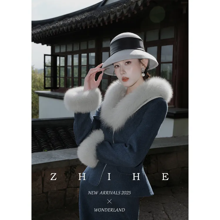 无艳一禾【遥相顾】手工坊-100羊毛双面呢狐狸毛收腰大衣+半裙