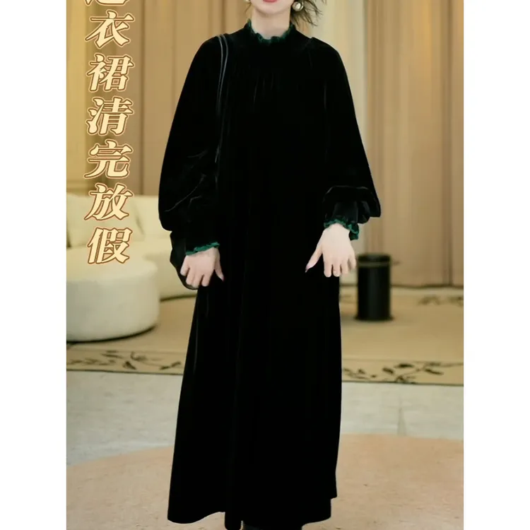 法式高端气质优雅丝绒连衣裙2026春季新款高级感时尚洋气显瘦长裙