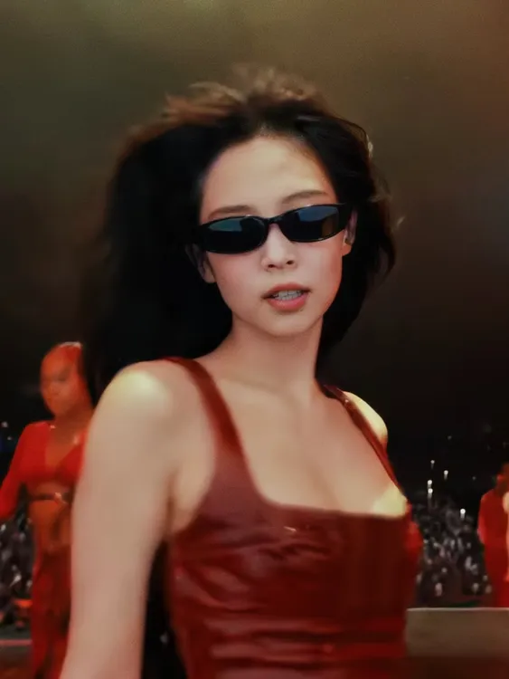 jennie科切拉同款小框墨镜Y2K未来千禧风潮流街拍防紫外线太阳镜