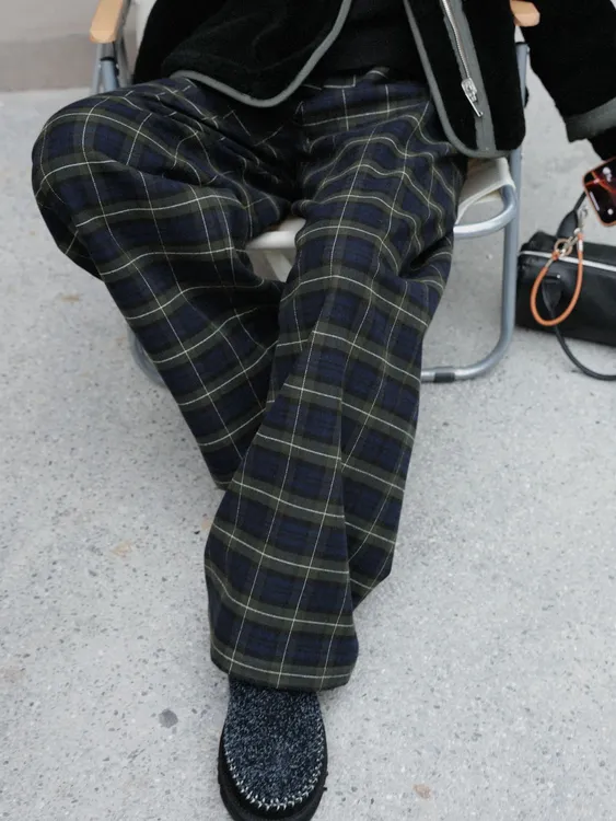 TT设计师【 天南星】显瘦百搭休闲全棉色织格子直筒裤TT191161