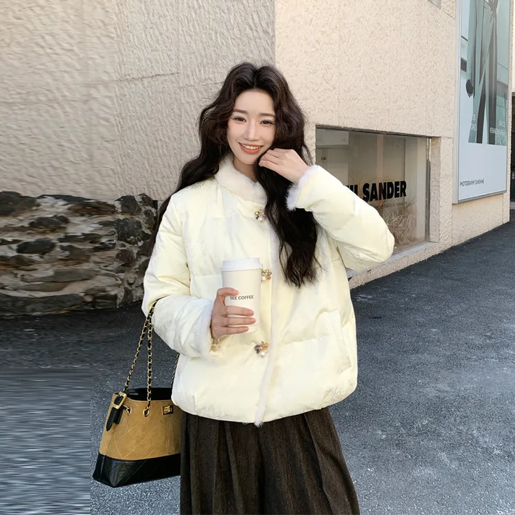 国风新中式千金风羽绒服2025冬季新款时尚气质氛围感温柔风面包服
