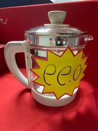  锅 水壶 烹饪用具 盒子