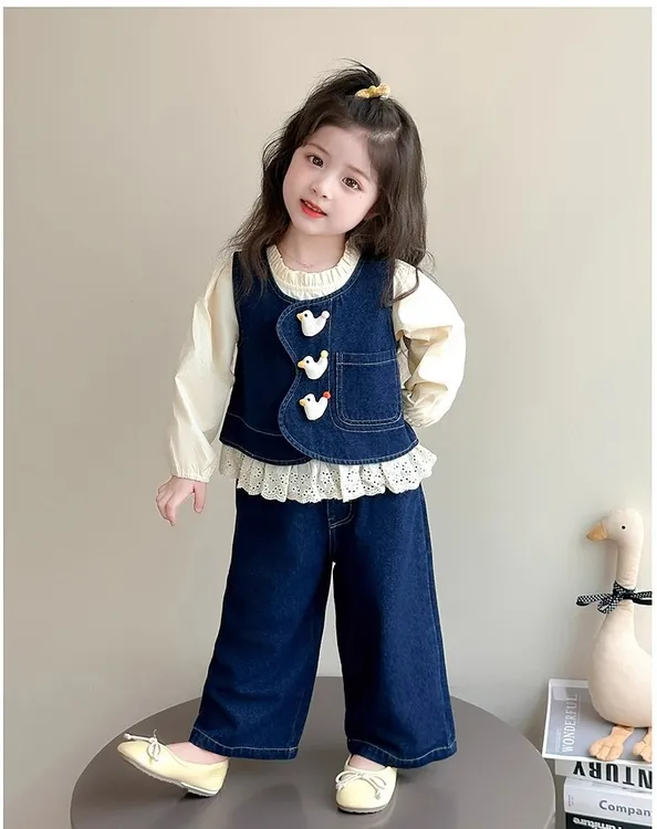 女童春秋装休闲牛仔马甲三件套2025新款小女孩超洋气秋款衣服套装