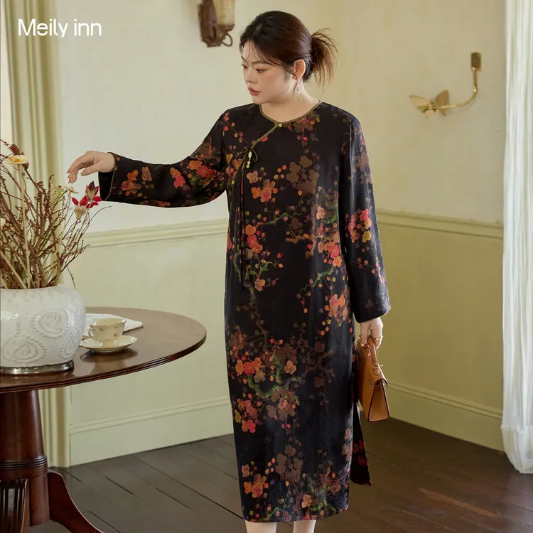美丽客栈旗袍大码胖mm显瘦遮肚新中式改良圆领长袖中长款连衣裙女