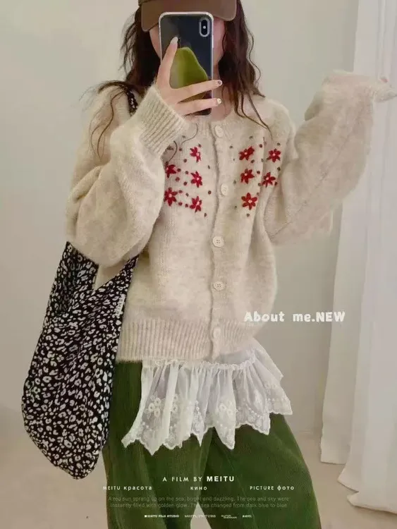 韩系甜美复古提花温柔风针织开衫女秋冬新款洋气减龄圆领毛衣外套