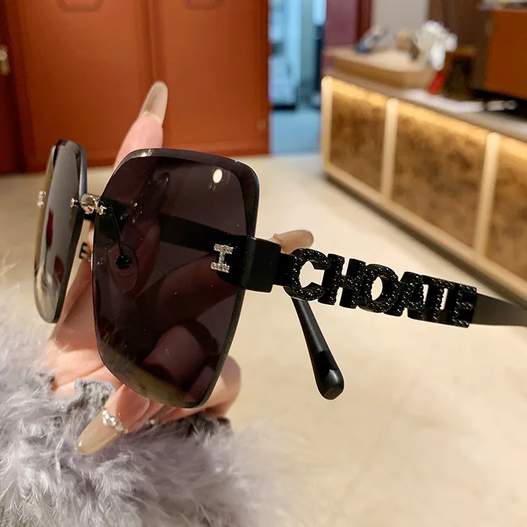 墨镜女款2026新款开车防紫外线太阳镜爆款遮阳镜高级感素颜眼镜商品图