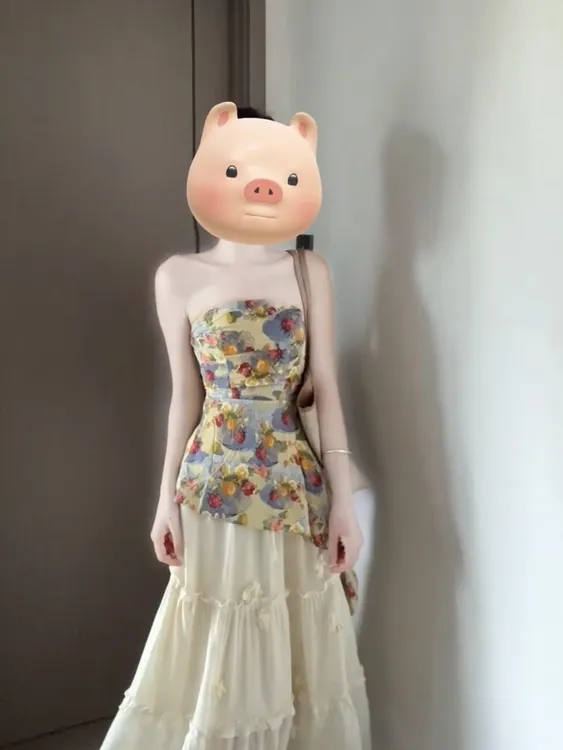 网红风辣妹套装女夏季新款茶系炸街碎花上衣高腰半身裙两件套装潮