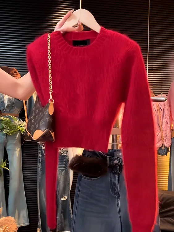 红色圆领长袖针织衫女秋冬2025年韩系修身显瘦短款减龄内搭上衣