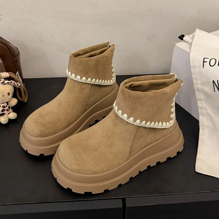 短筒靴英伦风复古冬季女鞋靴子厚底增高美拉德棕色巨好看马丁靴