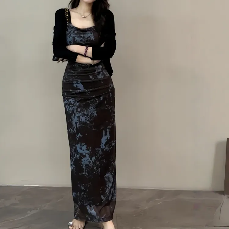 法式高级墨染复古修身连衣裙女2025夏季新款显瘦开叉包臀气质长裙