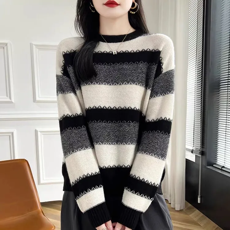 专柜正品2025秋冬款100%纯羊绒衫女圆领宽松毛衣拼色针织打底衫