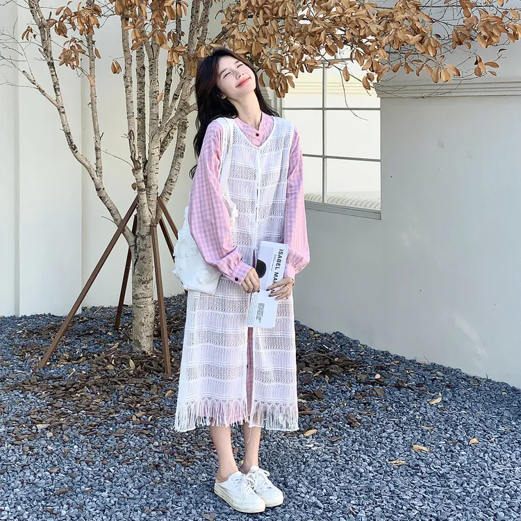 韩系温柔风早秋减龄穿搭女2025新款镂空罩衫叠穿格子衬衫裙两件套