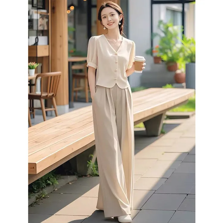 夏季韩系高级感超好看搭配一整套盐系轻熟上衣休闲裤时尚气质套装