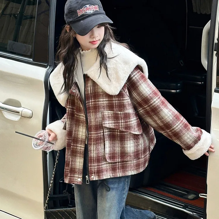 儿童外套女童呢子大衣短款2025新款爆款格子大翻领加绒加厚秋冬款