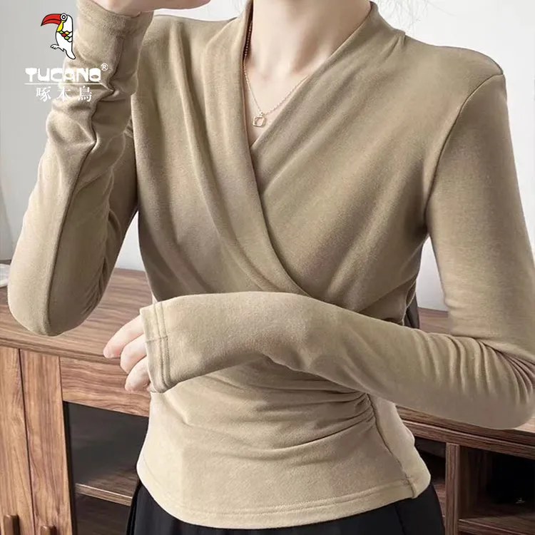 啄木鸟秋季薄款长袖打底修身显瘦T恤女设计感交叉V领上衣气质百搭