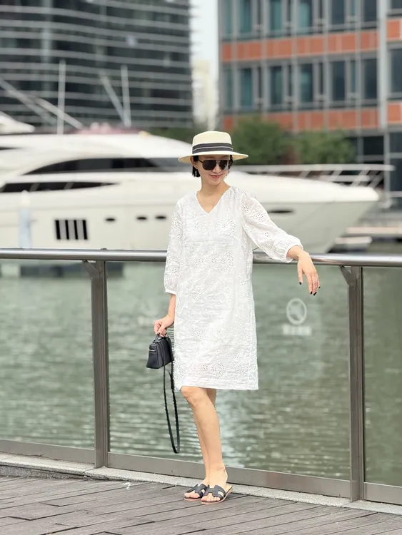 （YY推荐）云卷云舒 显瘦气质白色时尚夏季中长款宽松女士连衣裙