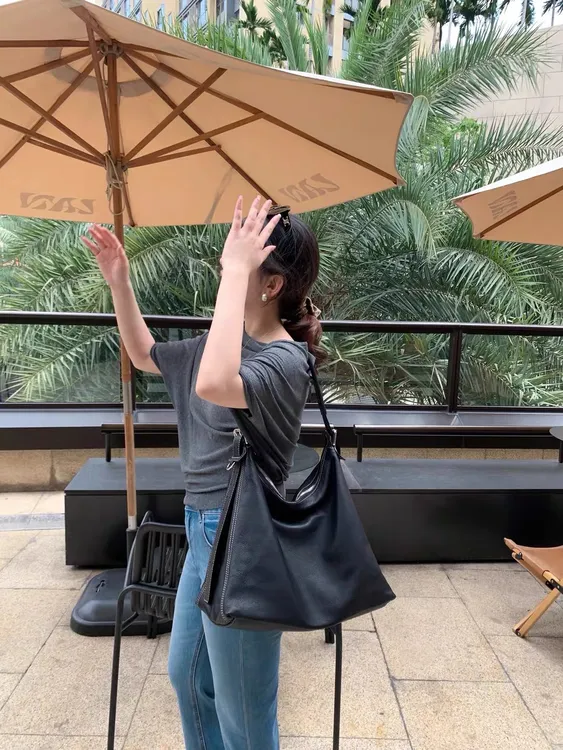 新款女士hobo包包托特包腋下大包日常通勤女包单肩斜挎手提女士包