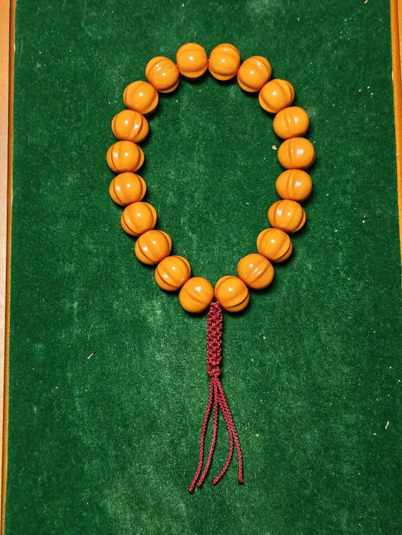 猴头手串全品16+三花鲨鱼背手持 精工  万目高抛工艺