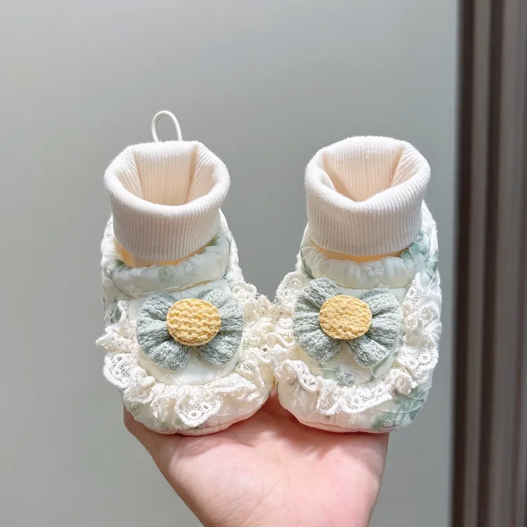 冬季春秋女宝宝软底公主风女车缝线套筒袜鞋步鞋婴儿鞋鞋袜鞋子