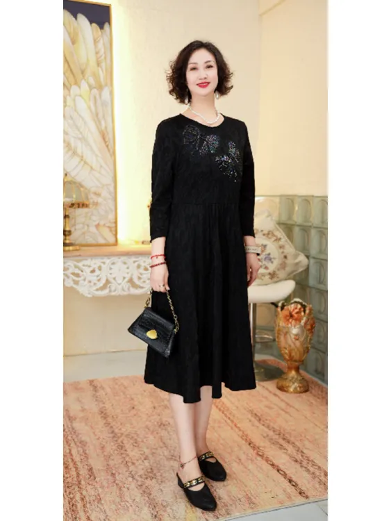 【古典雕花】秋季显瘦时尚洋气百搭气质休闲黑色长袖连衣裙#21C636