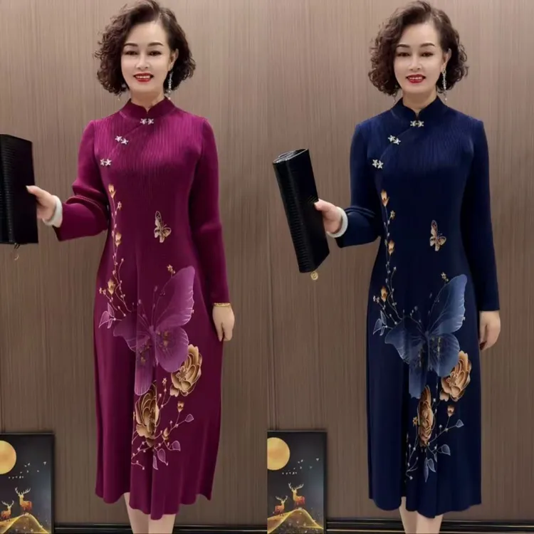 定位蝴蝶花中式褶皱连衣裙