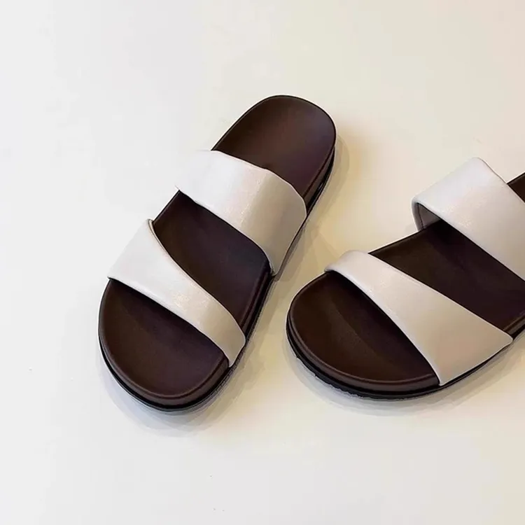 网红版新款圆头露趾外穿凉拖鞋女厚底舒适真皮休闲沙滩一字拖鞋夏