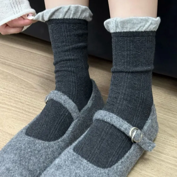 泡泡口甜美日系秋冬复古中筒袜甜系4色·miu风拼色暗纹爱心堆jjj