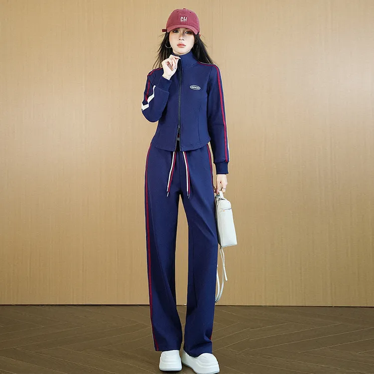 2025春秋穿搭一整套新款时尚休闲运动套装女高级感显瘦开衫两件套